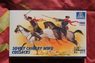 Italeri 352 SOVIET CAVALRY WWII COSSACKS